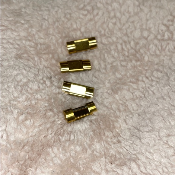 AUTHENTIC Michael Kors Gold Watch - Picture 6 of 6